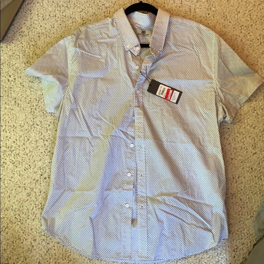 Men’s Short Sleeve Button-down